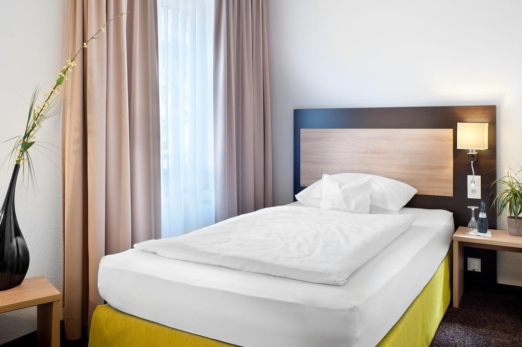 Best Western Hotel Favorit Ludwigsburg Szoba fotó