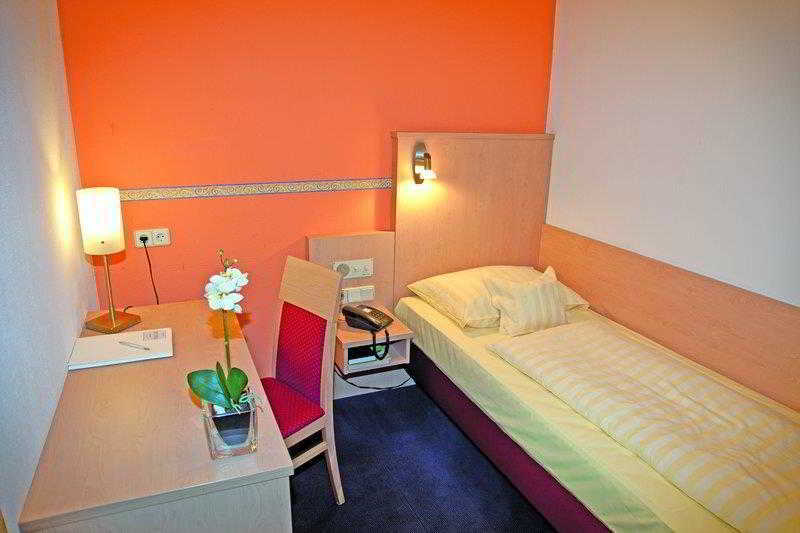 Best Western Hotel Favorit Ludwigsburg Kültér fotó